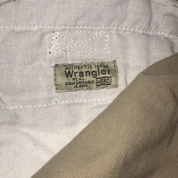 Men’s wrangler shorts - Picture 2 of 5